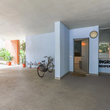 La Rocca Home, Bilocale Con Giardino A Daire *