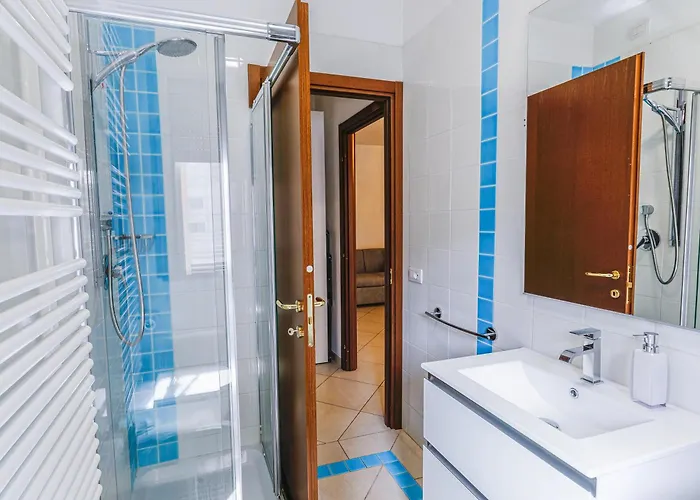 アパート La Rocca Home, Bilocale Con Giardino A